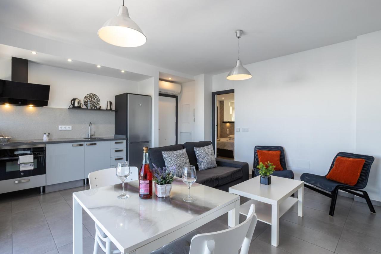 Relaxing Cozy Apartment Nerja Esterno foto
